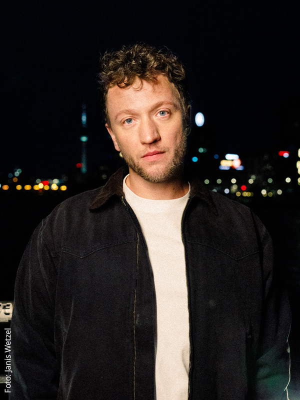 Joris, Singer-Songwriter
